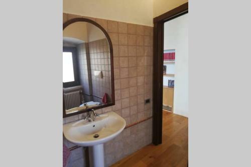 Palo Del Colle Ierva Chiain, Guest House