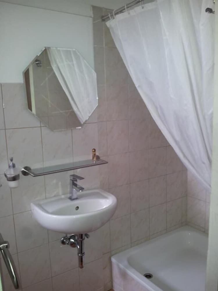 Hostal Pension Im Bett
