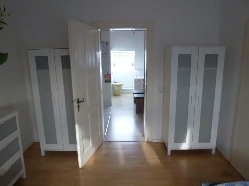 Airport Apartment