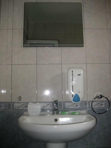 Family Hotel IV