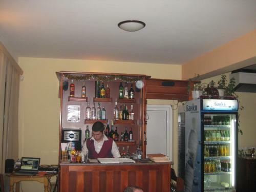 Family Hotel IV