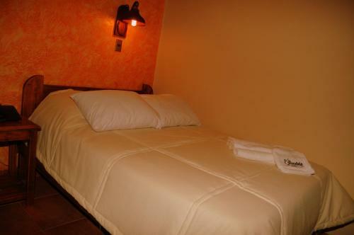 Posada La Escondida Hostal