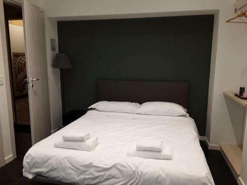 Hostal Savoia Rooms