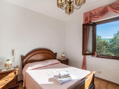 Beachfront Apartment In Sardegna With Balcony