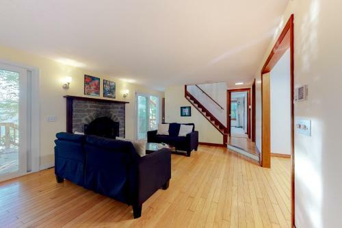 Santuit Pond Retreat