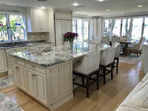 Beautiful Lakefront Vacation Property In Mashpee