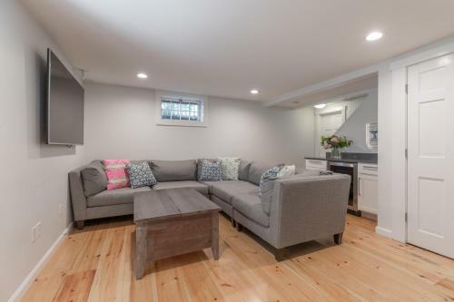 45a Pleasant St