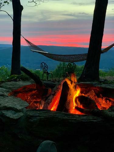 Wigwam Western Summit - Mahican Cabin