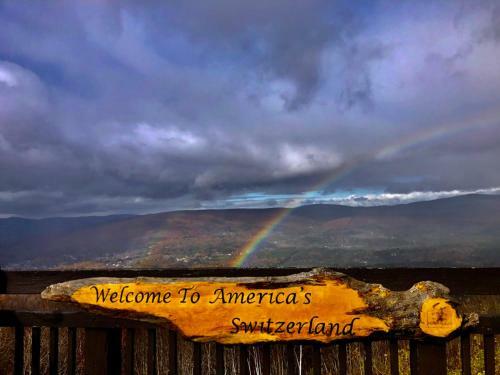 The Lodge @ America?s Switzerland