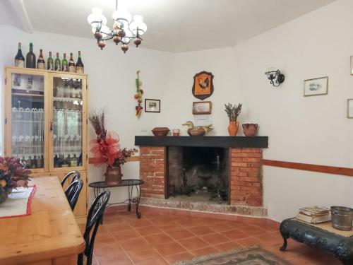 Secluded Villa In Parenti With Garden