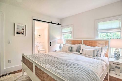 Updated Osterville Home Beach Pass Provided!