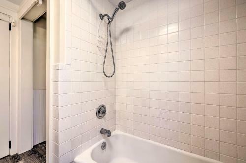 Elegant Orleans Home With Private Beach Access!