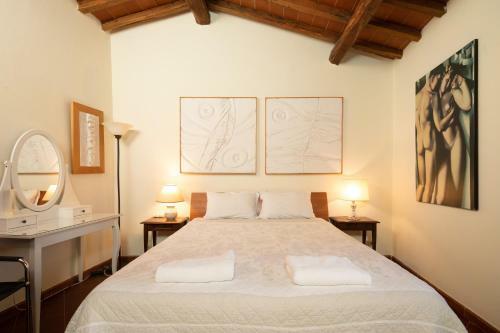 Apartamento Casale La Volpaia