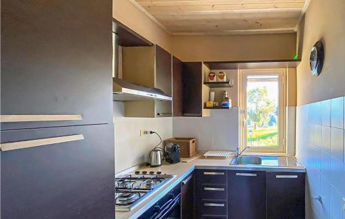 Nice Apartment In Parghelia With 2 Bedrooms