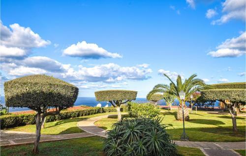 Nice Apartment In Parghelia With 2 Bedrooms