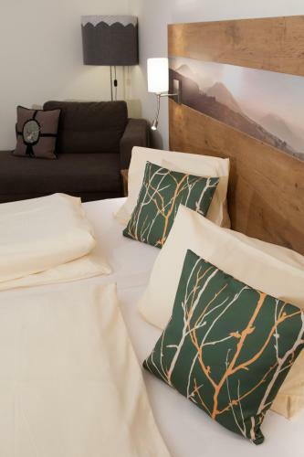 Hostal Landgasthof Fally
