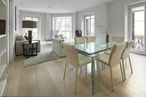 Apartamentos Easo Gros Beach
