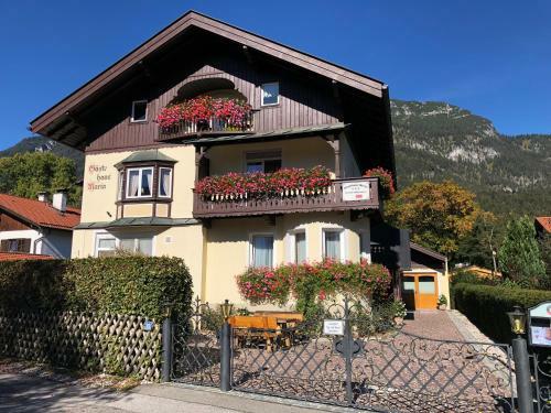 Hostal G�stehaus Maria