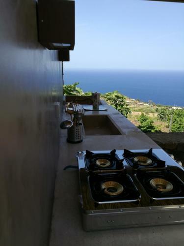 Hostal Dammusi Il Carrubo