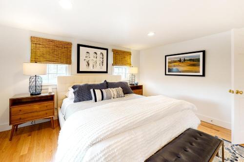 Penthouse On Commercial