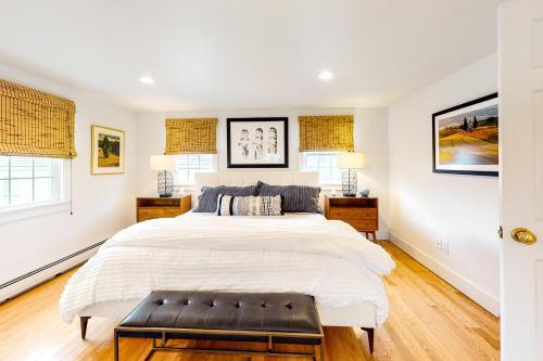 Penthouse On Commercial