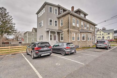 Apartamento Lovely Stoughton Getaway Near Train Station!