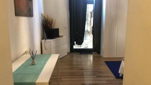Apartamento Monolocale Arredato Con UNA Camera