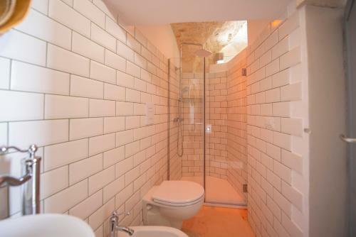 100 House - Indipendent House - New Restyling