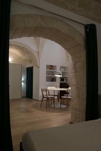 Chianca D L'ora - White Stone Suite