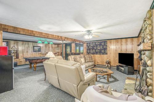 Crooked Lake Luxury
