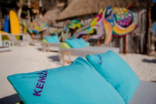Hotel Kiras Beach House