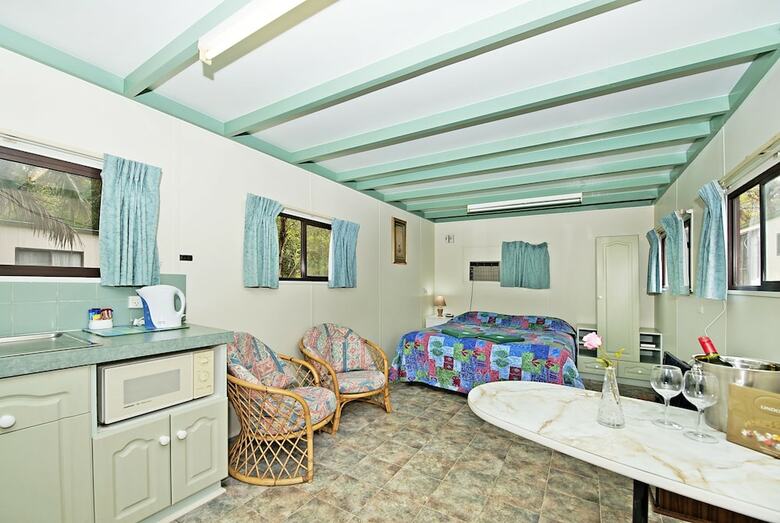 Acclaim Pine Grove Holiday Park