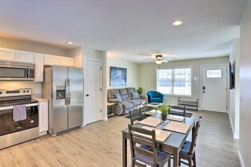 Family-friendly Abode, 3 Mi To Lake Adrian!