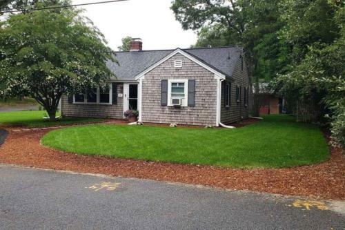Cape Away Lodge