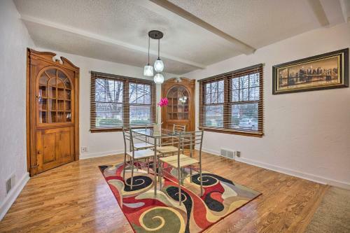 Lovely Benton Harbor Home With 2 Private Decks!