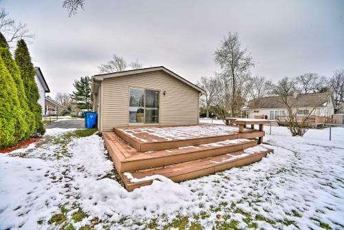 Cozy Southeast Michigan Home With Private Yard