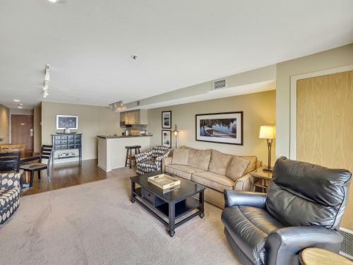 231 Edgewater Inn