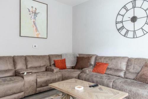 Apartamento Luxury 2br Midtown Parking