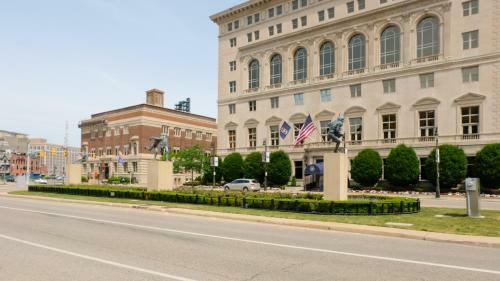 Apartamento Frontdesk I The Claridge Apts Downtown Detroit