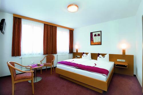 Hostal Pension Schr�gers