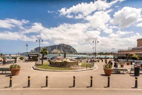Teatro Apartments Mondello