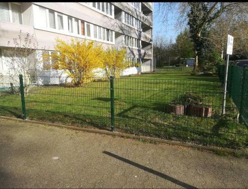 Apartamento Gro�e Wohnung Koochi-g�steappartement 73 Quadratmeter