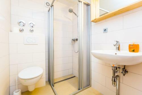 Cologne Fair Apartment With Cathedral View