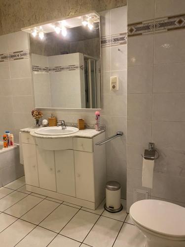 Apartamento Goldfinger Party Wg.1