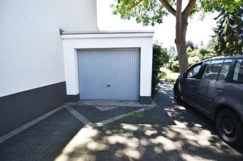 Zeitwohnen Im Sch�nem Haus Mit Gro�er Terrasse In K�ln-rath
