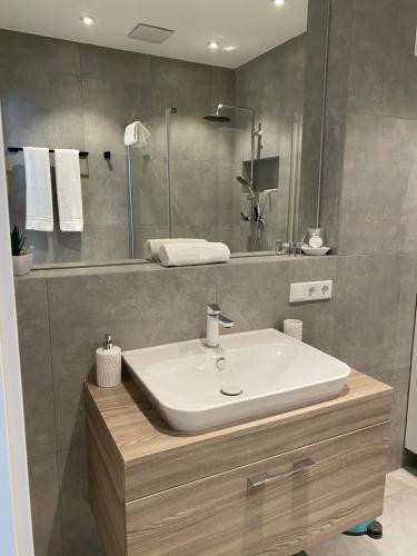 Apartamento Spanien Flair Mitten In K�ln 4