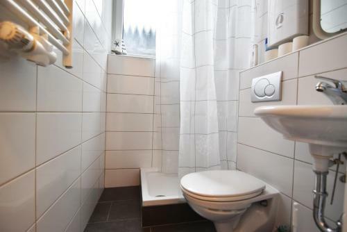 Cozy City Apartment - Near Cologne Fair