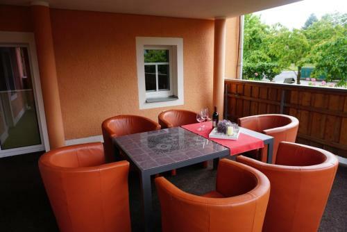 Apartamento Ferienwohnung Am Dorfplatz