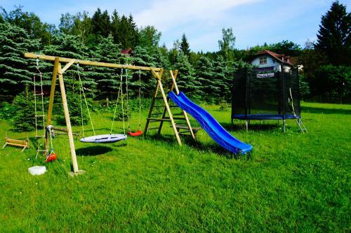 Ferienhaus Lusatia Am T�pfer