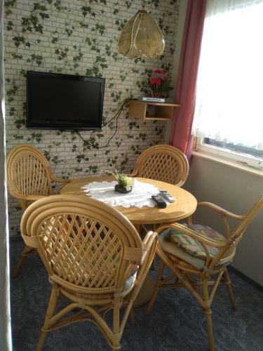 Hostal Pension Edelwei�